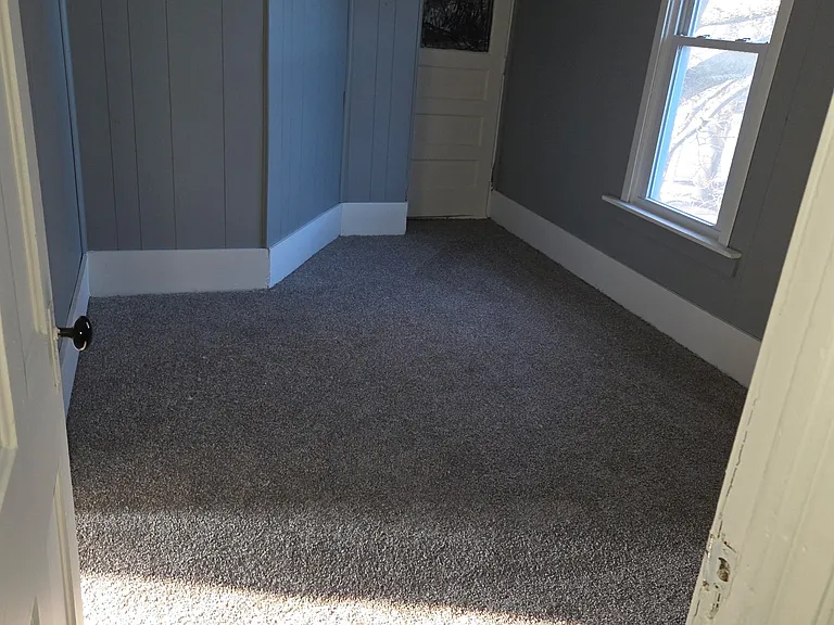812 W McClure Ave — Photo 9