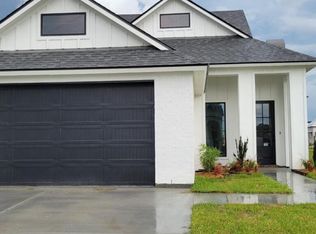100 Misty Wind Dr, Broussard, LA 70518