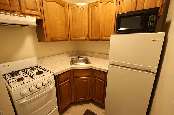 Rented by Compass | media 2