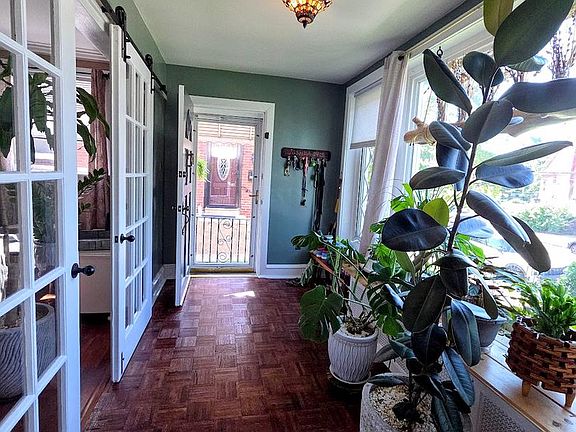 4th image of 367 Longshore Ave