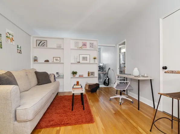 242 East 38th Street image 1 of 8