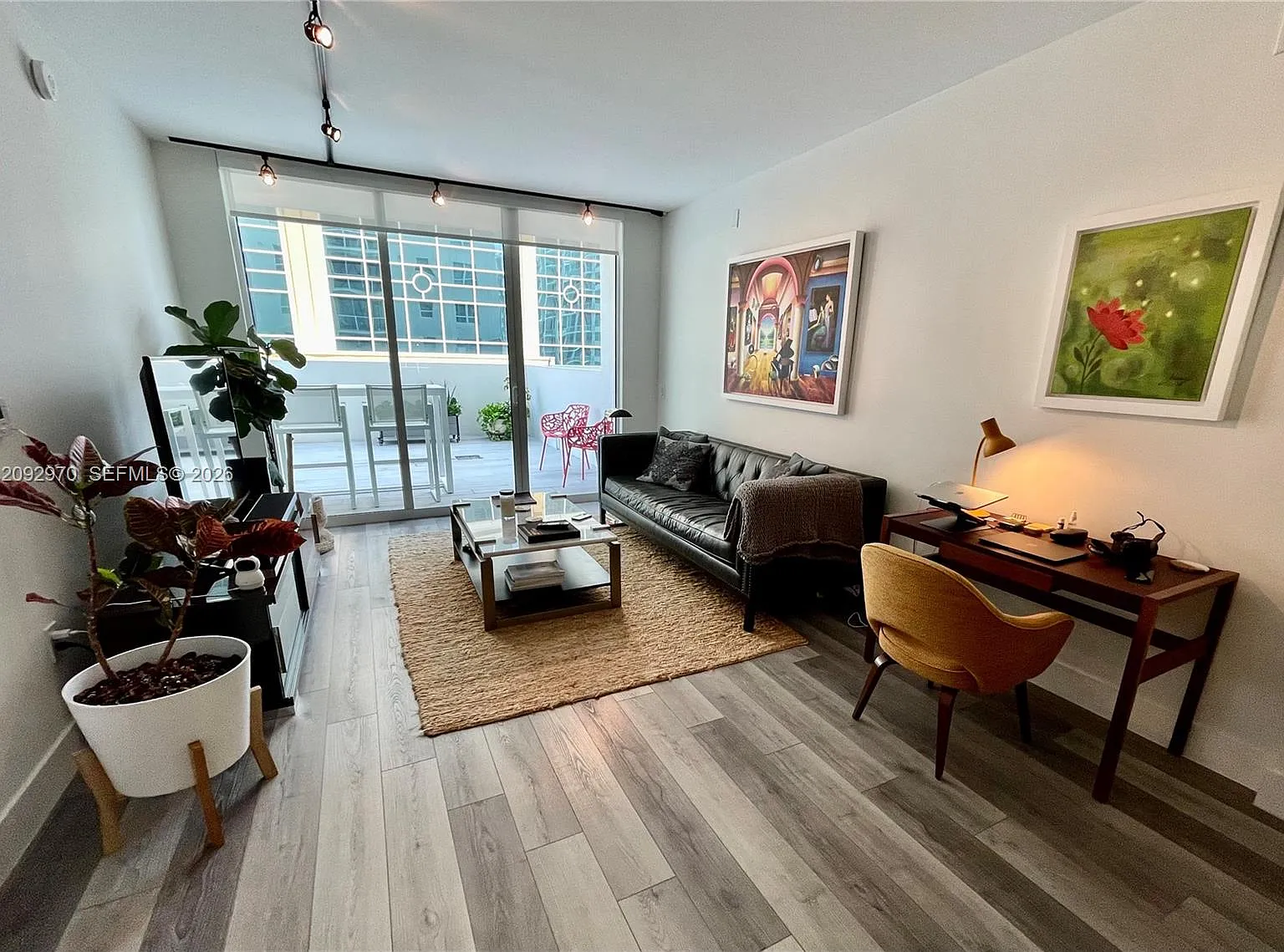 350 Las Olas Place Condo — Photo 4