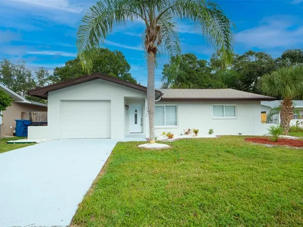 1806 Forest Dr, Oldsmar, FL 34677