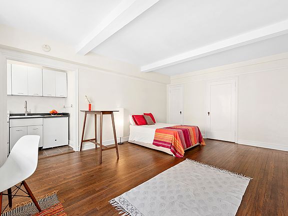 3rd image of 200 E 16th St APT 11K
