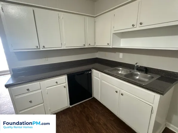 3563 Ramill Rd, Memphis, TN 38128