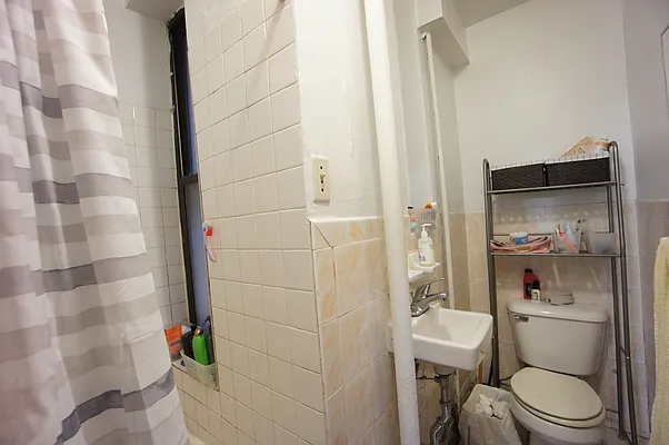 Rented by Compass | media 6