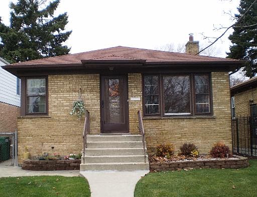 5th image of 708 Newcastle Ave