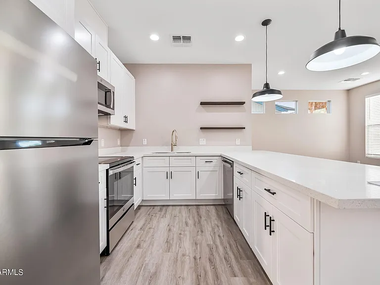 9507 N 12th St #A — Photo 14