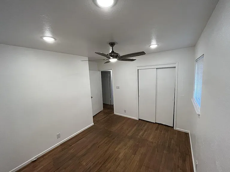 5648 E Ashlan Ave — Photo 10