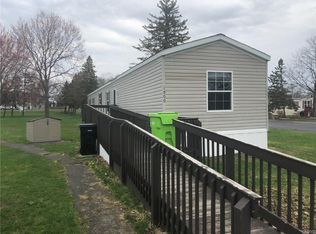 1900 Cotswold Ct, Liverpool, NY 13090