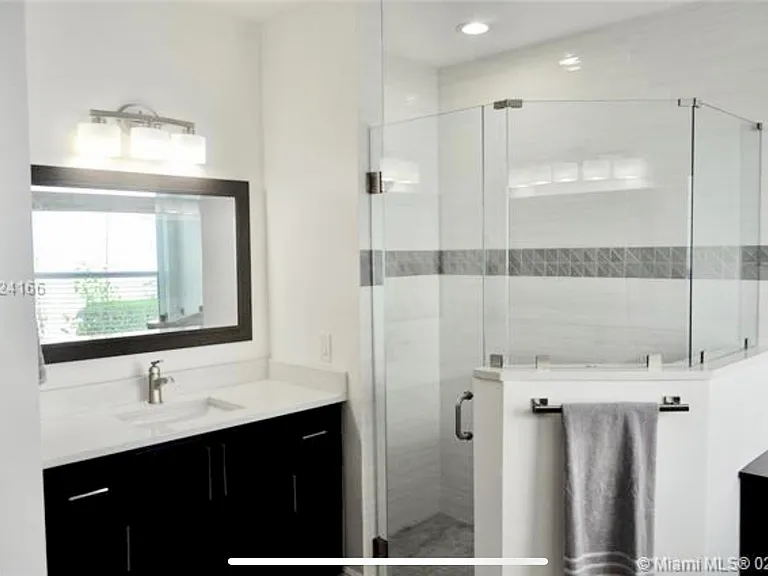 5 Lake Eden Dr — Photo 11