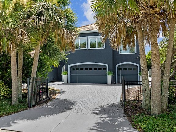 2nd image of 35 Caribbean Way