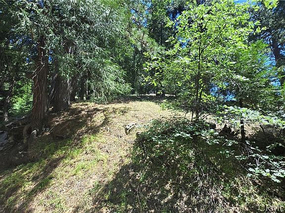 3rd image of 22494 Mojave River Rd #7