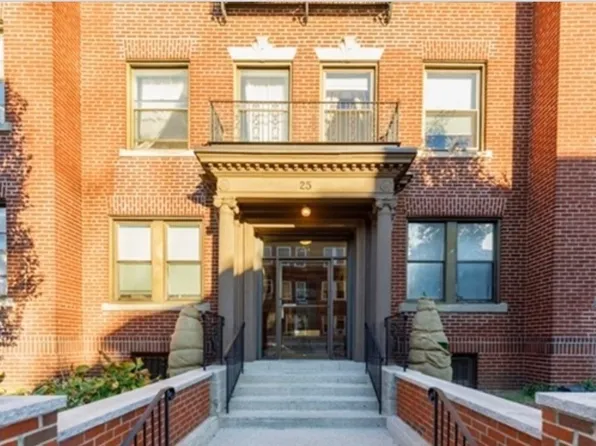 25 Park Vale Ave APT 2, Allston, MA 02134