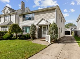 612 Starin Ave, Buffalo, NY