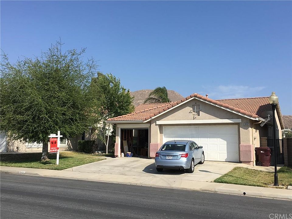 1st image of 28121 Belleterre Ave