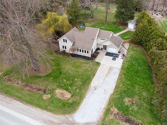 2nd image of 12979 Longwoods Rd