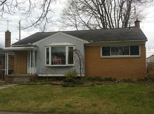 305 Dick Ave, Pontiac, MI 48341