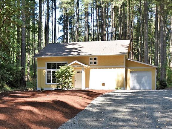2nd image of 14607 Parkdale Dr NW