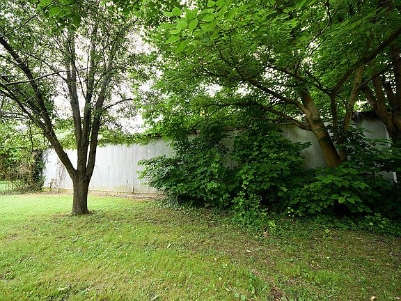 5th image of 1033 Wildwood Ave SE