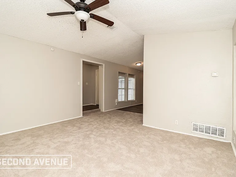 127 Woodhill St — Photo 5