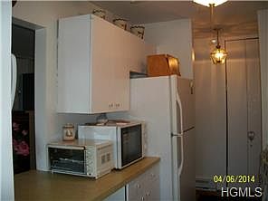 5th image of 403 Drew Ln