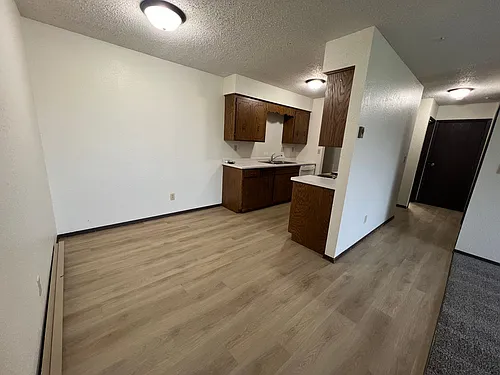 1102 Westrac Dr S Photo 1