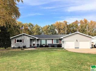 45958 Timber Rd, Vermillion, SD 57069