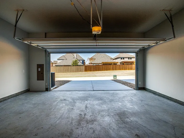 4628 Piedras Lanzar Dr — Photo 25