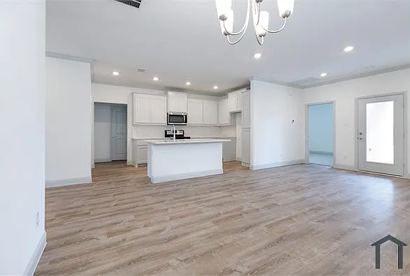 309 Braves Way — Photo 10