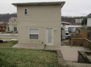 215 E 7th Ave, Tarentum, PA 15084