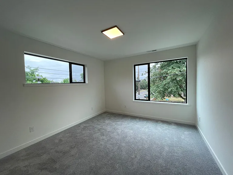 8191 N Haven Ave — Photo 25