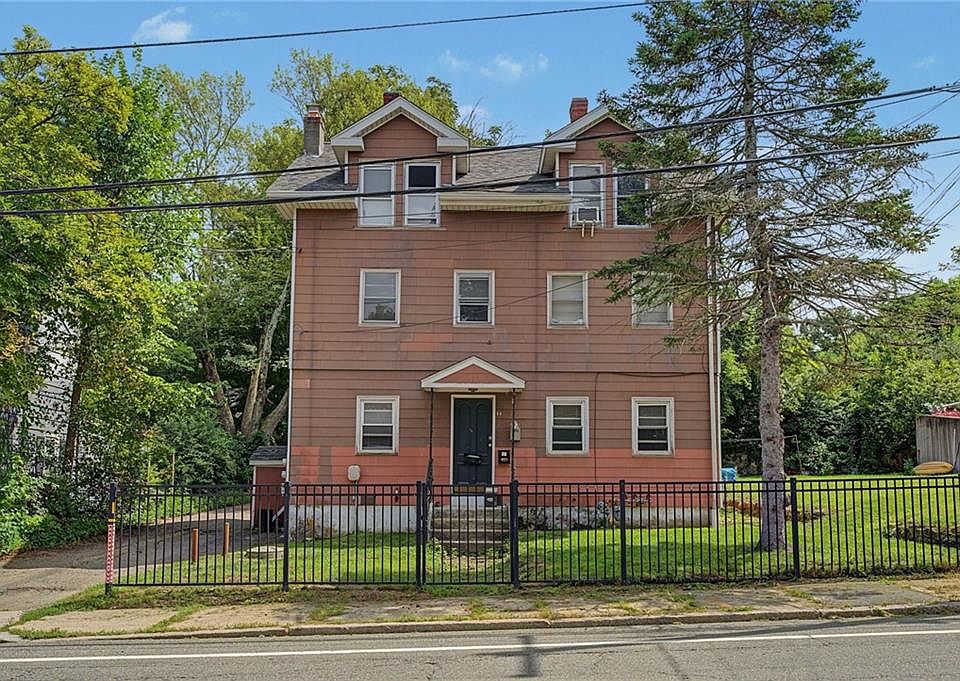 1st image of 84 Saint Paul St