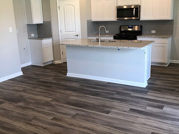2nd image of 21440 Field Glen Dr