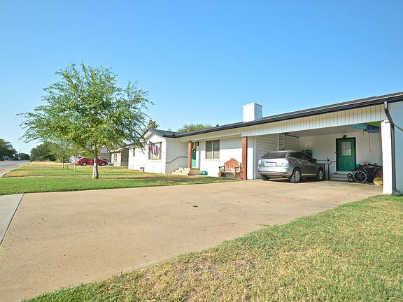 3rd image of 1709 N Clyde Street