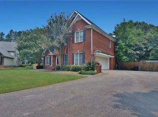 21 Stratford Ln, Cartersville, GA 30120