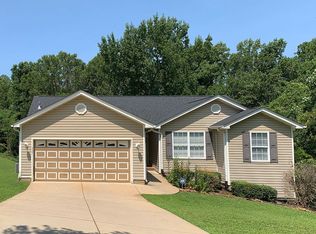 505 Gravley Rd, Greer, SC 29651