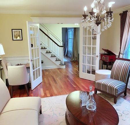 4th image of 10 Sherbrooke Dr