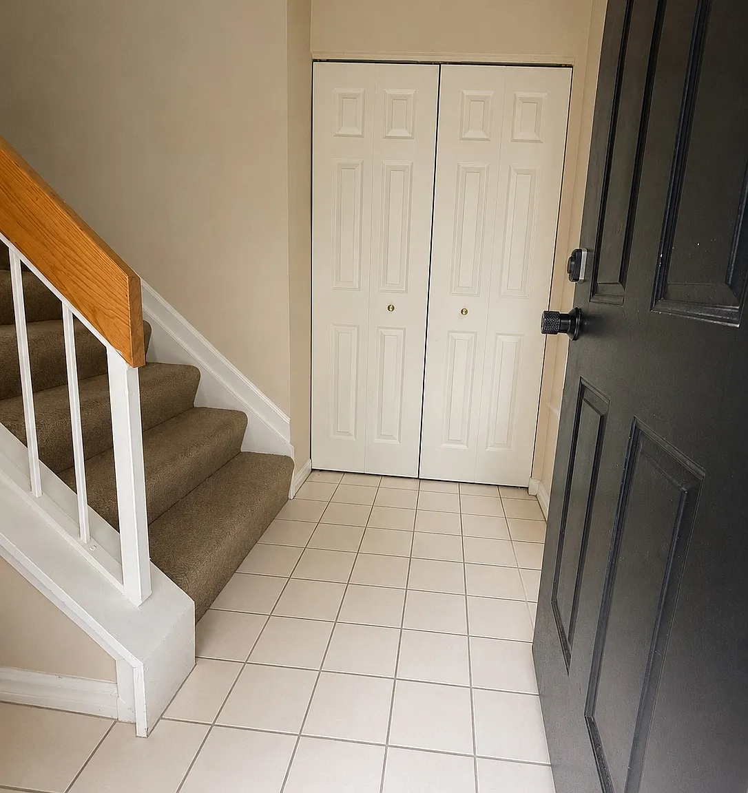 2 bed, 966 sqft, $2,199 — Photo 2