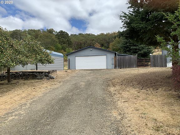 2nd image of 337 Redwood Dr
