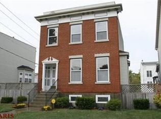 2745 Saint Vincent Ave, Saint Louis, MO 63104