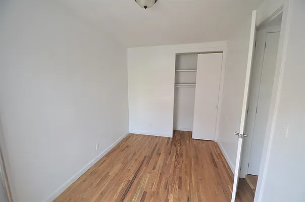 Rented by CITY SKYLINE REALTY INC | media 13