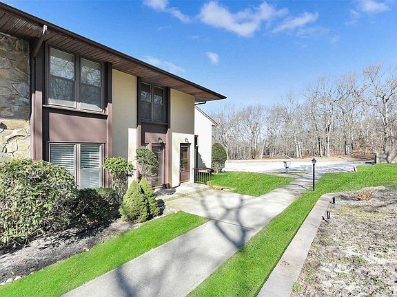 2nd image of 10 Beech Ct