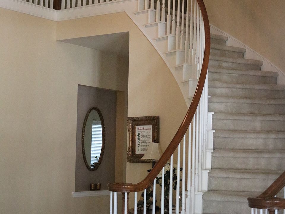 1st image of 3004 Hidden Springs Dr