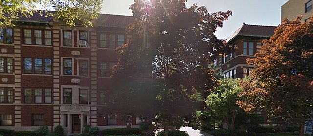 1st image of 840 Hinman Ave APT 3