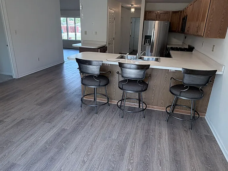 1109 Cambridge Ln — Photo 13