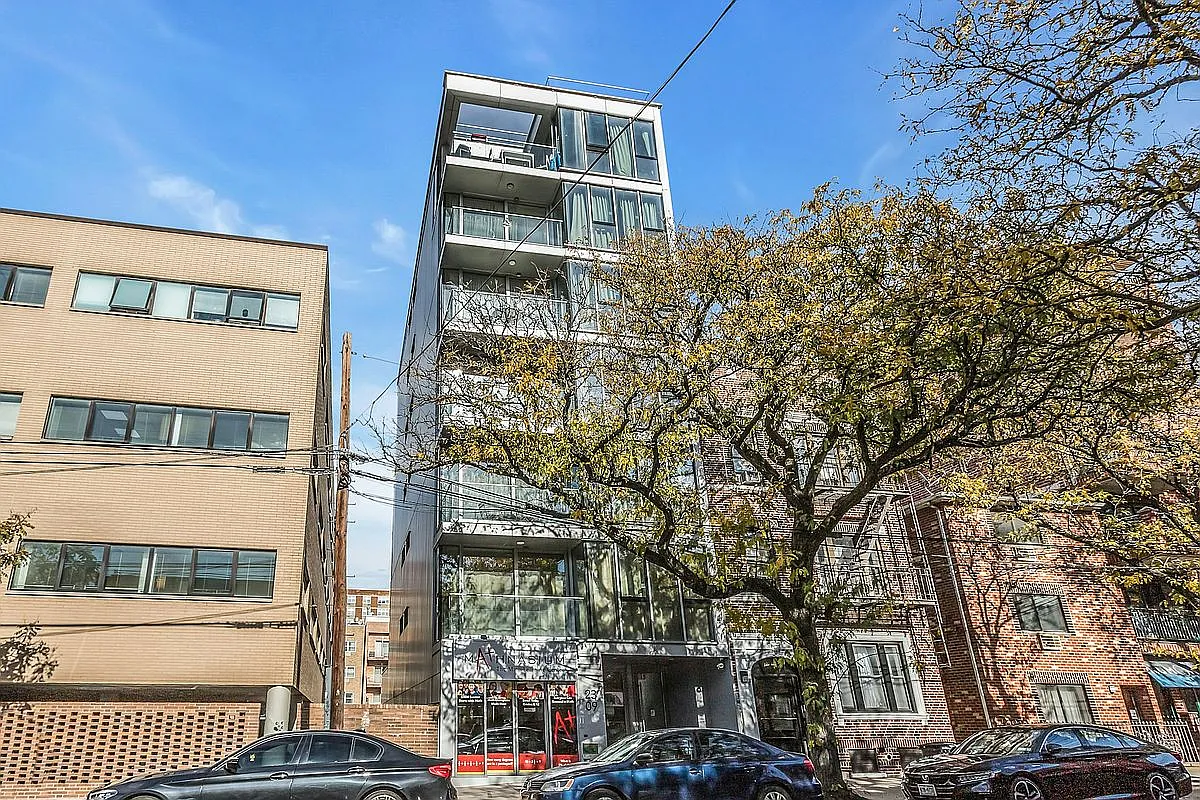 23-09 Broadway #Bld photo 1