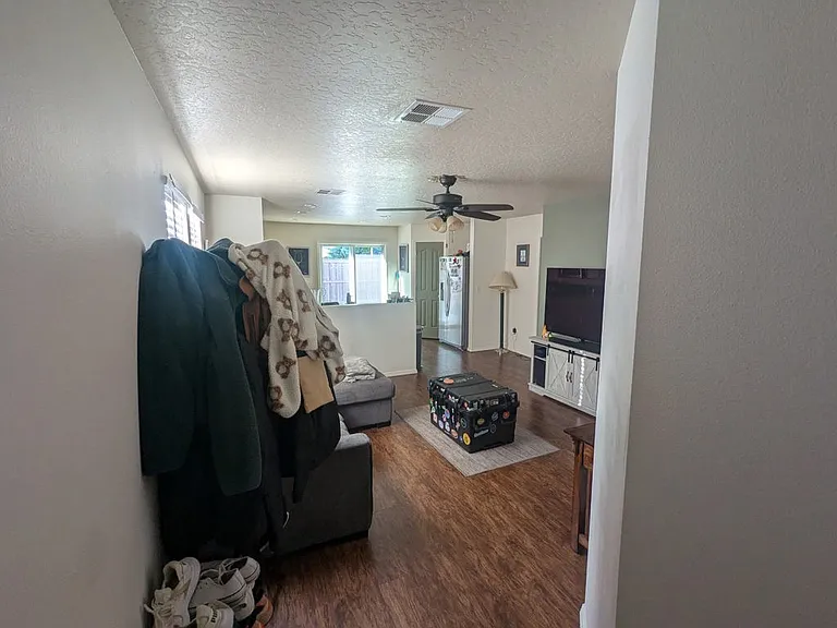 9616 W Weir Hollis Dr — Photo 2