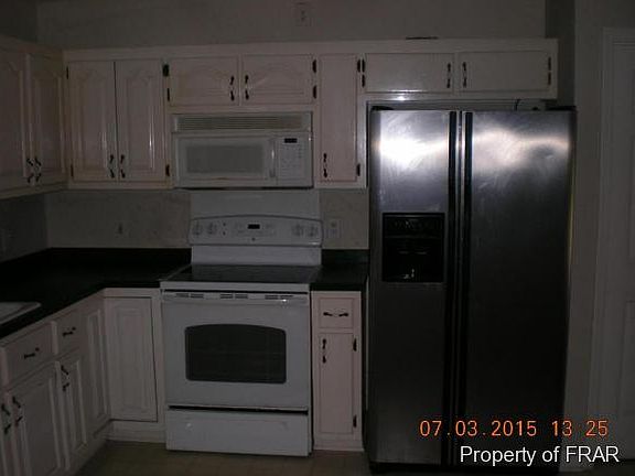 4th image of 906 E Prospect Ave