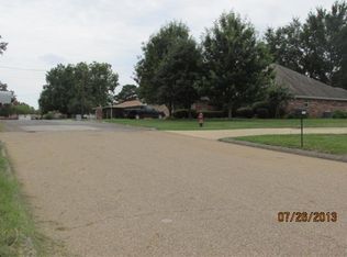 608 Gayle St, Gladewater, TX 75647